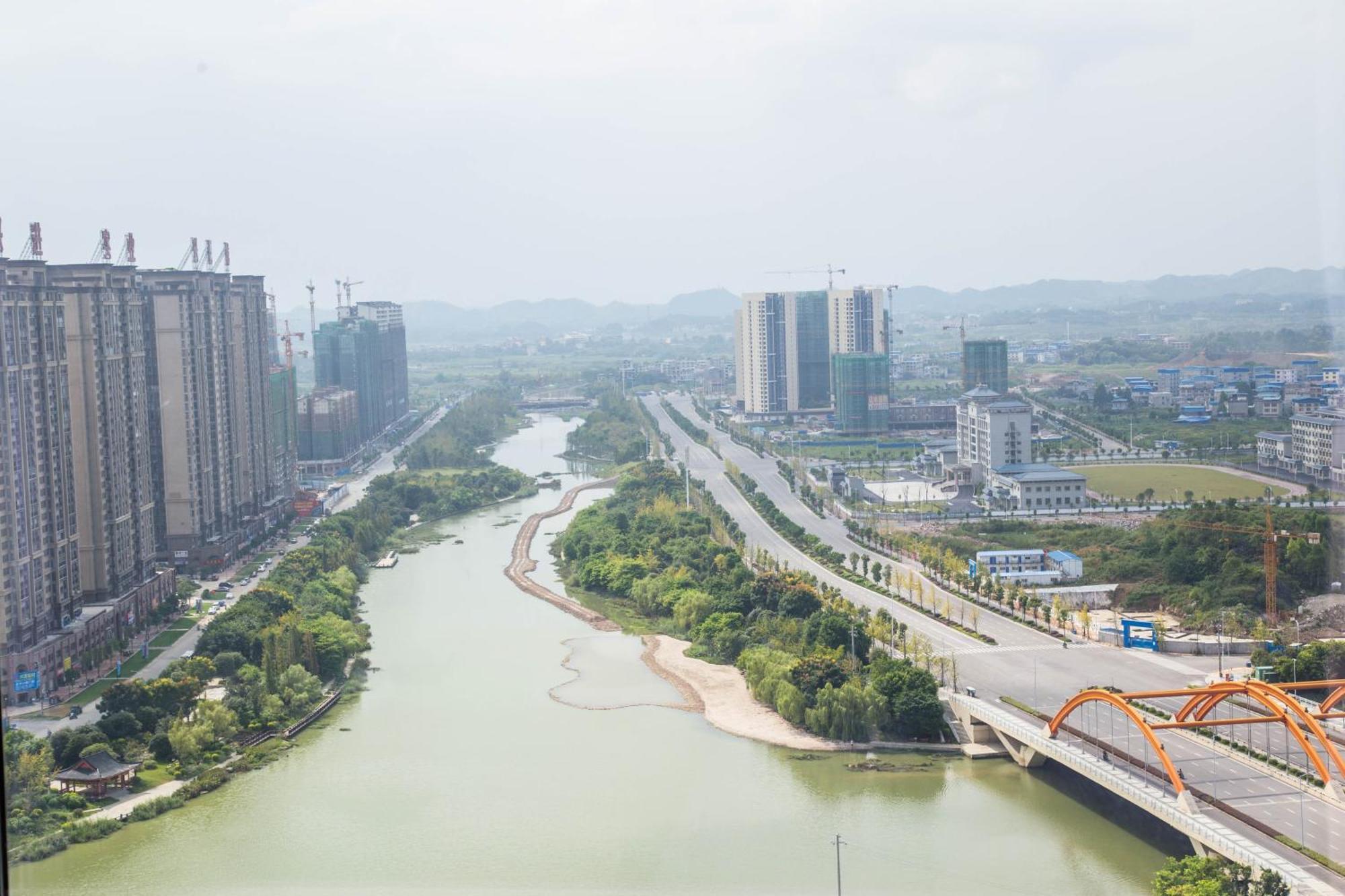 Four Points By Sheraton Guilin Lingui Exterior foto